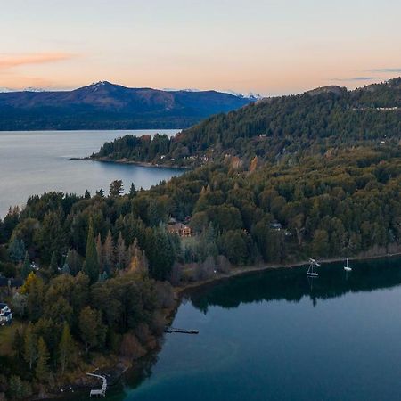 Peninsula Petit Hotel Bariloche Buitenkant foto