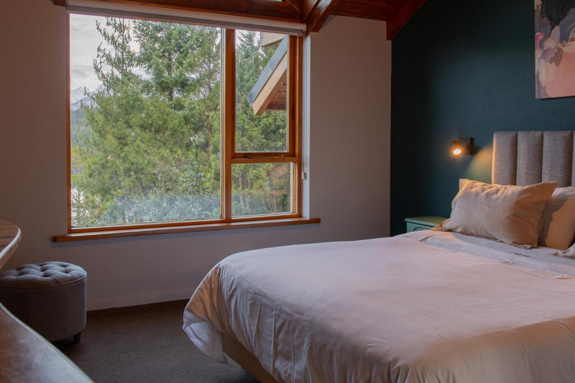 Peninsula Petit Hotel Bariloche Buitenkant foto